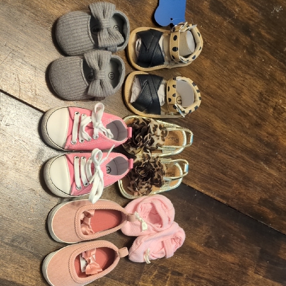 Baby Girl Shoes  6 Pair